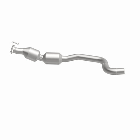 MagnaFlow 13-17 Range Rover V8 5 OEM Underbody Direct Fit EPA Compliant Catalytic Converter - 21-536