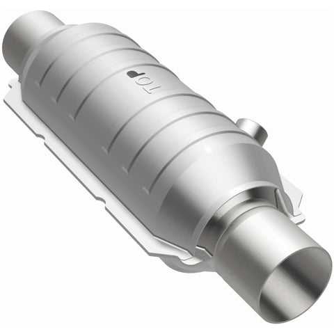 Magnaflow Conv Univ 2.50 OEM Angled O2 - 52326
