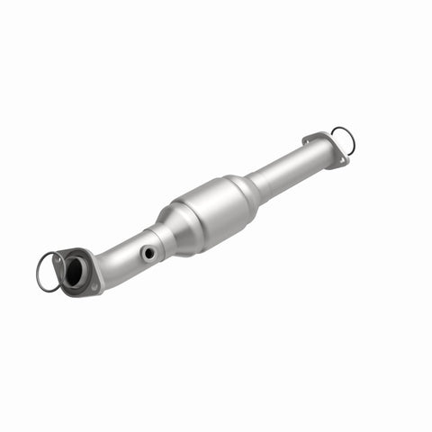 MagnaFlow Direct Fit Catalytic Converter 05-09 Toyota Tacoma 4.0L P/S Rear - 93661