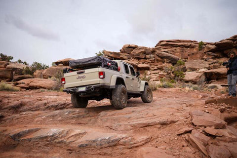 DV8 Offroad 20-23 Jeep Gladiator JT Spec Series Rear Bumper - RBGL-09