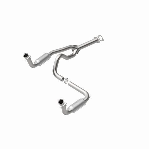 MagnaFlow Conv DF 00 Chevy Express 1500 5.7L - 49063