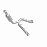 MagnaFlow Direct Fit Catalytic Converter 2009-2010 F-150 4.6 L Underbody - 52295