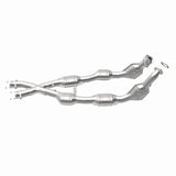 MagnaFlow Direct Fit Catalytic Converter 96-98 Mustang 4.6L 6-Cats - 93348