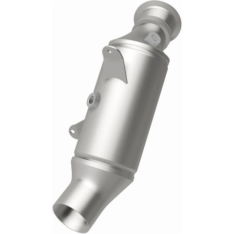 MagnaFlow Direct Fit Catalytic Converter 2015 BMW 640i/740i Underbody - 52254