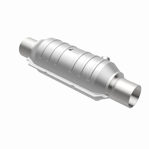 MagnaFlow Universal Catalytic Converter 2.50 OEM Angled O2 - 52326