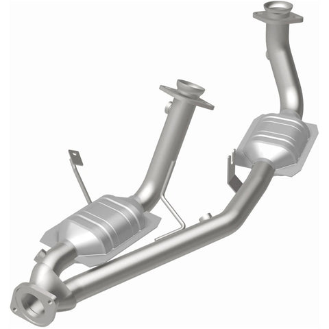 MagnaFlow Direct Fit Catalytic Converter 96-99 Ford Taurus3.0L 50S - 444023