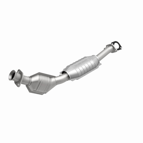 MagnaFlow Direct Fit Catalytic Converter 95-02 Ford Crown Vic 4.6L - 444021