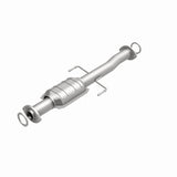 MagnaFlow Direct Fit Catalytic Converter 01-04 Toyota Tacoma 2.4L Rear - 51453