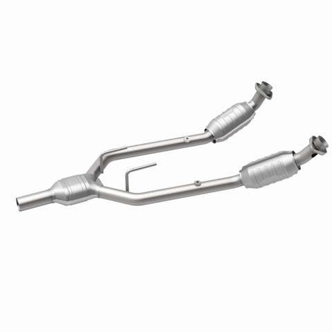 MagnaFlow Direct Fit Catalytic Converter 96-97 Mercury Cougar 3.8L - 444080