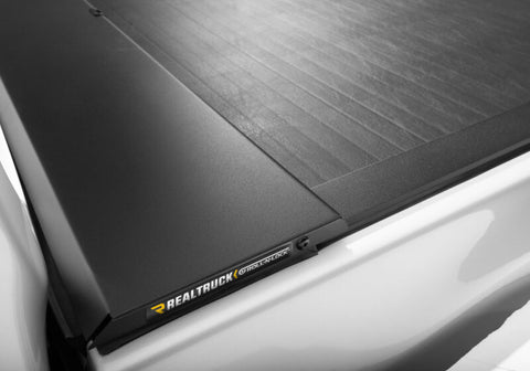 Roll-N-Lock 2022 Nissan Frontier Crew Cab (58.6in. Bed) M-Series Retractable Tonneau Cover - LG845M