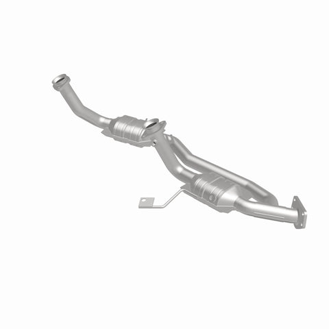 MagnaFlow Direct Fit Catalytic Converter 04 Ford Freestar 3.9L - 49079