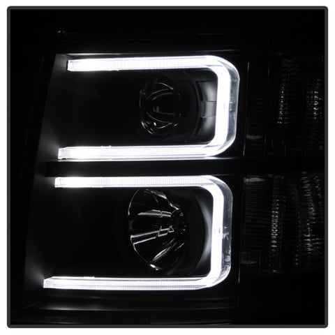 xTune Chevy Silverado 1500/2500/3500 07-13 Projector Headlights Black PRO-JH-CS07-LED-BK - 9027796