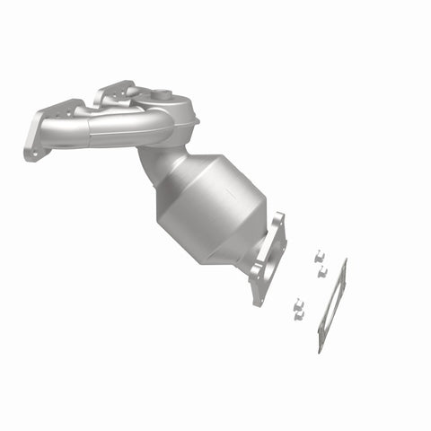 MagnaFlow Direct Fit Catalytic Converter 00-01 Dodge Neon / Plymouth Neon 2.0L (CA Emissions) - 452651