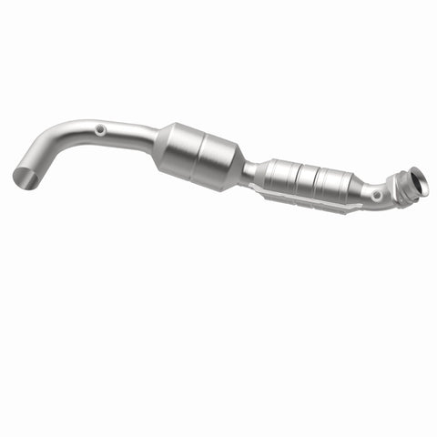 MagnaFlow Direct Fit Catalytic Converter 05-07 Ford E150 4.6L Driver Side - 51311