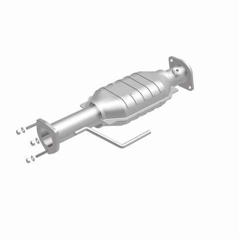 MagnaFlow Direct Fit Catalytic Converter 00-04 Jeep Wrangler 4.0L Rear/2.4L/2.5L - 23297