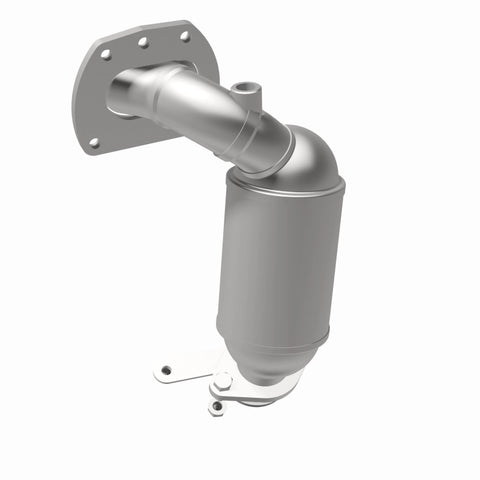 MagnaFlow 17-20 Toyota Sienna / 16-19 Lexus RX350 V6 3.5L Direct Fit Catalytic Converter 13.75in L - 22-020