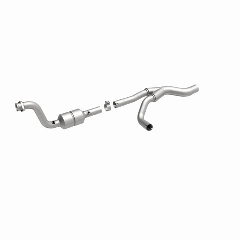 MagnaFlow Direct Fit Catalytic Converter 04-06 Dodge Durango 5.7L Passenger Side - 49499