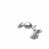 MagnaFlow Direct Fit Catalytic Converter 04-06 Toyota Sienna 3.3L - 50274