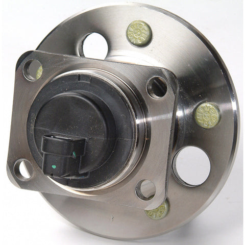 MOOG 04-05 Chevrolet Classic Rear Hub Assembly - 512152