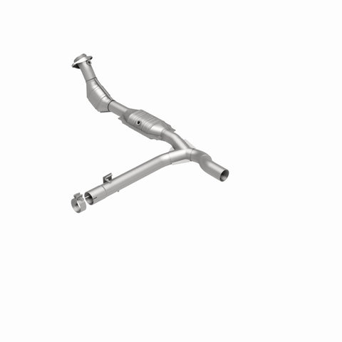 MagnaFlow Direct Fit Catalytic Converter 99-00 Ford F-150 4.6L - 447138