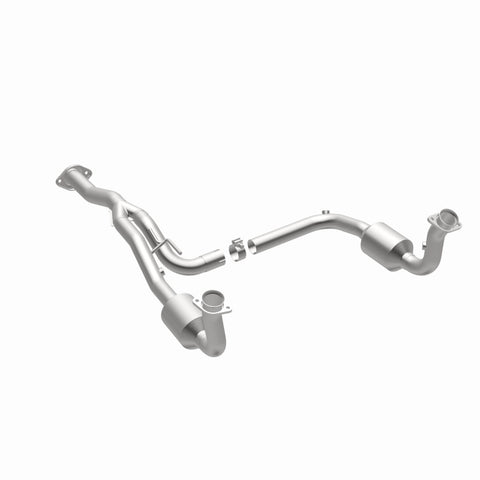 MagnaFlow 05-07 Jeep Liberty 3.7L Direct Fit Converter - 5451186