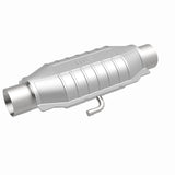 MagnaFlow Conv Universal 2.25in Inlet/Outlet Center/Center Oval - 334015