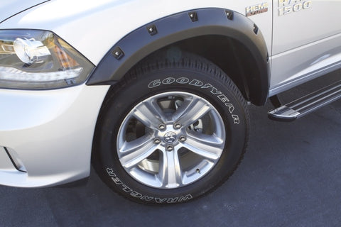 Lund 02-08 Dodge Ram 1500 RX-Rivet Style Smooth Elite Series Fender Flares - Black (4 Pc.) - RX203S