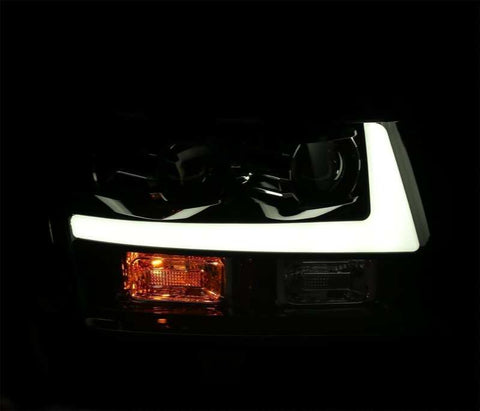 AlphaRex 07-14 Chevrolet Tahoe/Suburban LUXX-Series LED Projector headlights Black w/ DRL/Sequential - 880295