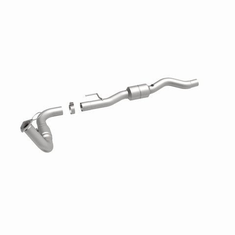 MagnaFlow Direct Fit Catalytic Converter 02-03 Avalanche 8.1 DS OEM - 49636