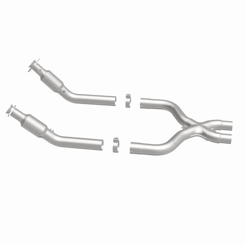 MagnaFlow 13-14 Ford Mustang 5.8L OEM Underbody Direct Fit EPA Compliant Catalytic Converter - 21-625