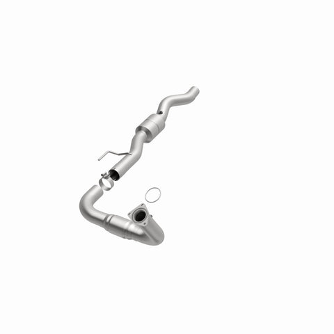 MagnaFlow Conv DF 02-03 Avalanche Driver Side 8.1L - 447268