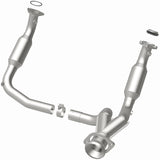 MagnaFlow Direct Fit Catalytic Converter 2007-2008 Cadillac Escalade 6.2L - 5451631
