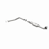MagnaFlow Direct Fit Catalytic Converter 01-04 Toyota Sequoia 4.7L D/S - 93376