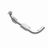 MagnaFlow Direct Fit Catalytic Converter 00-04 Ford E150 4.6L Driver Side - 458001