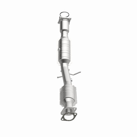 MagnaFlow Direct Fit Catalytic Converter 05-09 Volvo V50 2.4L - 51824