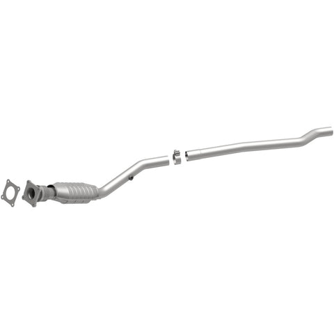 MagnaFlow Direct Fit Catalytic Converter 96-98 Caravan-Voyager 3.3L/ - 93279