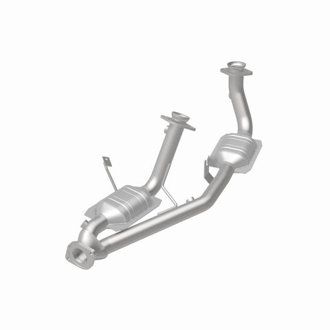 MagnaFlow Direct Fit Catalytic Converter 96-99 Ford Taurus3.0L 50S - 444023