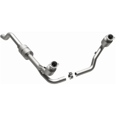MagnaFlow Direct Fit Catalytic Converter 00-03 Durango 4WD 4.7L - 458047