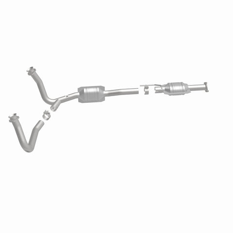 MagnaFlow Direct Fit Catalytic Converter 96-97 Ford Aerostar 4.0L - 93326