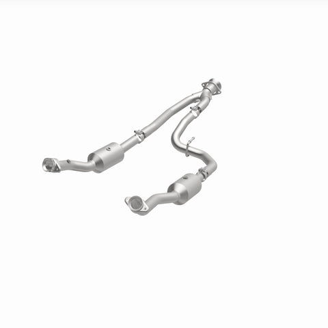MagnaFlow 20-21 Ford Transit-150 Single Underbody V6 3.5L RWD Direct-Fit Catalytic Converter - 280248