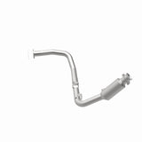 MagnaFlow Direct Fit Catalytic Converter 10-13 Land Rover LR4 V8 5.0L OEM Underbody - 21-532