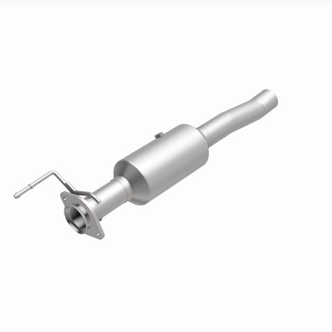 MagnaFlow 18-19 Ford F-450 Super Duty V10 6.8L Underbody Direct Fit Catalytic Converter - 280439