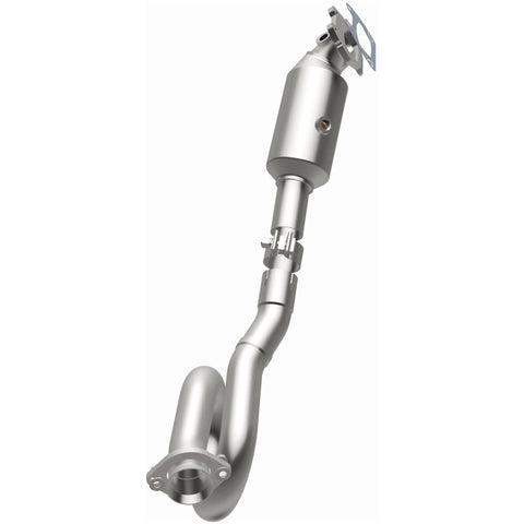 MagnaFlow Conv Direct Fit OEM 12-17 Jeep Wrangler 3.6L Underbody - 21-029