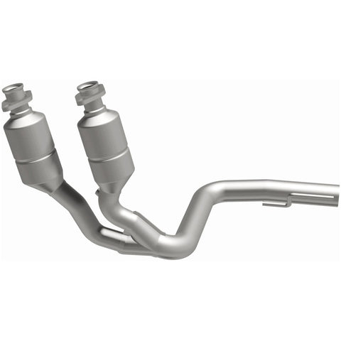 MagnaFlow Direct Fit Catalytic Converter 99-01 Grand Cherokee Front 4.7L - 458053