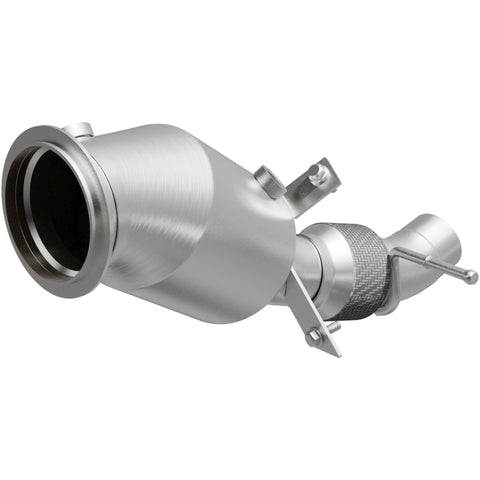 Magnaflow Conv DF 12-14 BMW 528i 2 L Closed Couple - 52266