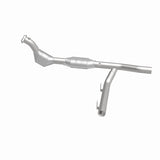 MagnaFlow Direct Fit Catalytic Converter 97-98 Ford Expedition 4.6 - 93130