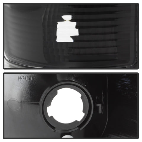 Spyder 00-06 GMC Yukon/Yukon XL V2 Light Bar LED Tail Lights - Black (ALT-YD-CD00V2-LBLED-BK) - 5084149