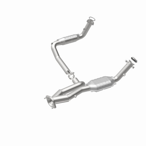MagnaFlow Conv DF 02-06 Cadillac Escalade / 02-06 Chevy Avalanche 5.3L Dual Conv Y-Pipe Assembly 2WD - 93419