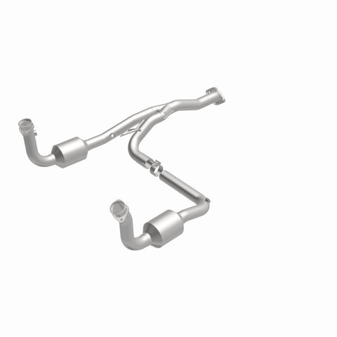 MagnaFlow 05-07 Jeep Liberty 3.7L Direct Fit Converter - 5451186