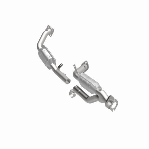 MagnaFlow Direct Fit Catalytic Converter 96-99 Ford Taurus3.0L 50S - 444034